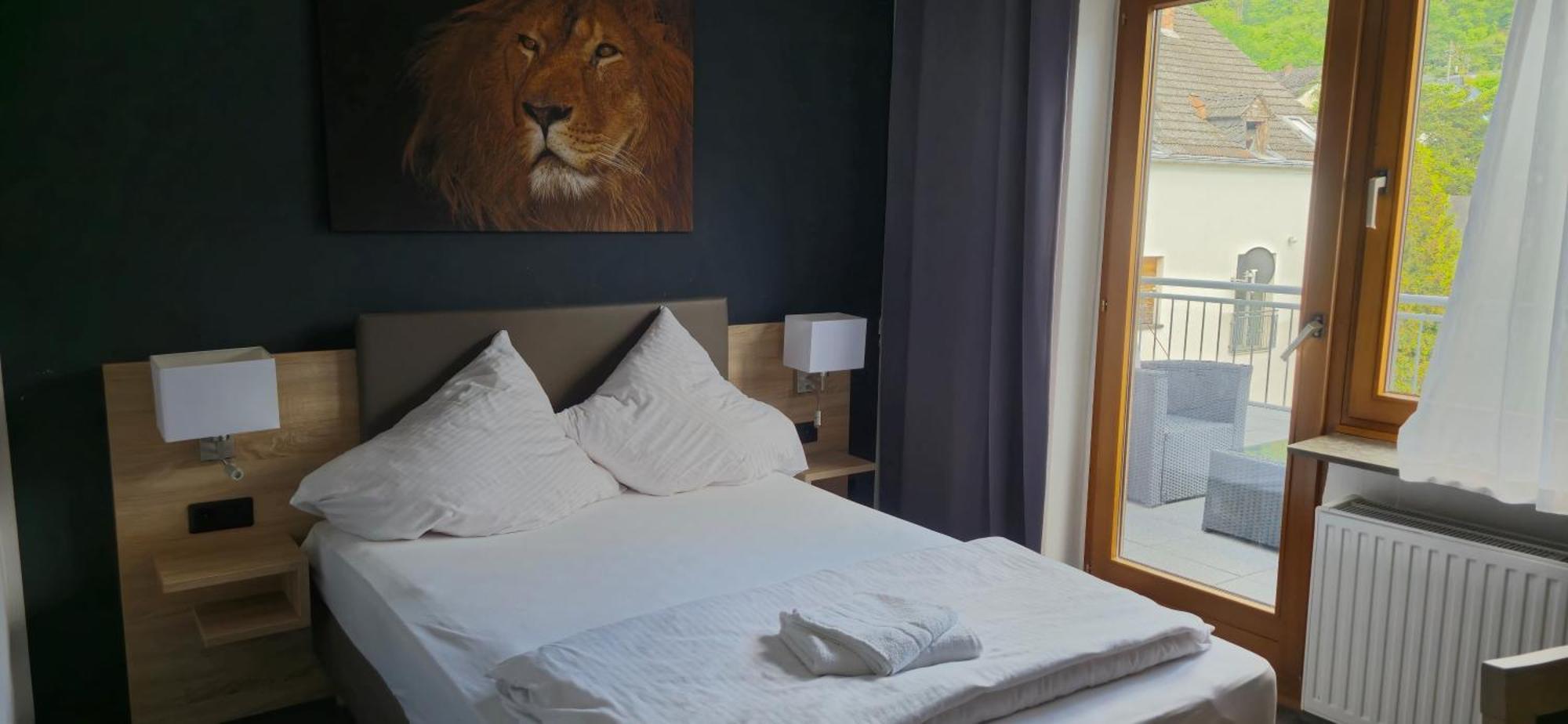 B3 Hotel Niederfell Buitenkant foto